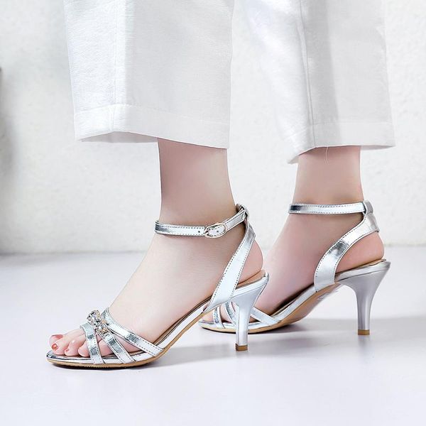 sandals women 2021 shoes high heel fashion zapatos de mujer heels plus size 33-43, Black
sandals women 2021 shoes high heel fashion zapatos de mujer heels plus size 33-43, Black
