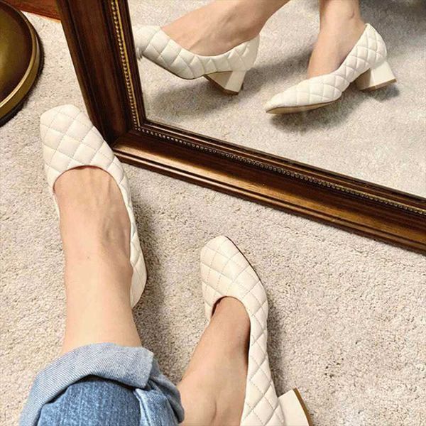 dress shoes sewing lattices square toe single women slip on chunky med high heels pumps trendy all-match shallow mouth party shoes2021, Black
dress shoes sewing lattices square toe single women slip on chunky med high heels pumps trendy all-match shallow mouth party shoes2021, Black