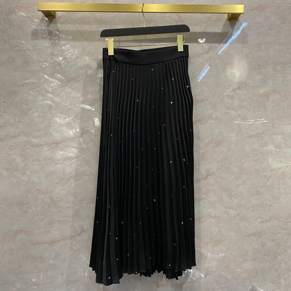 skirts 2021 spring female diamond designer plied high-rise elegant skirt black c203
skirts 2021 spring female diamond designer plied high-rise elegant skirt black c203
