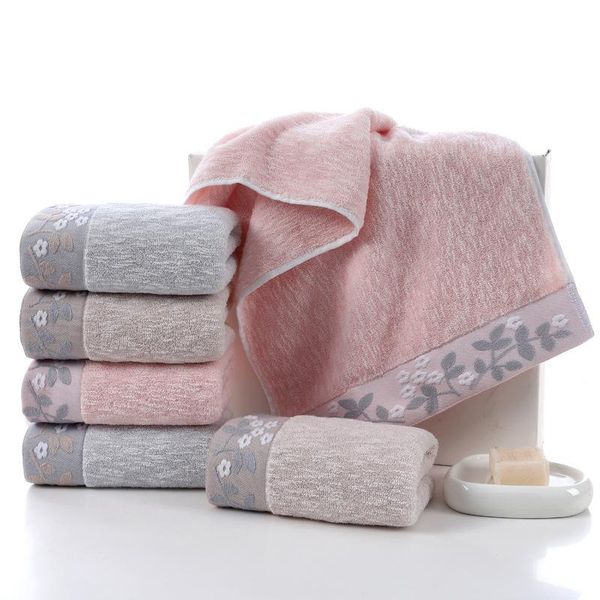 good quality birthday gift water absorbent bride grown pink grey floral pattern quick dry thick face towel
good quality birthday gift water absorbent bride grown pink grey floral pattern quick dry thick face towel