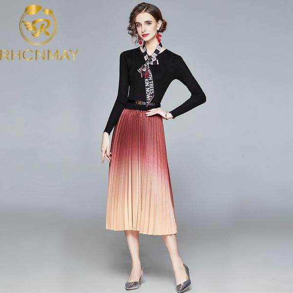 2021 new pattern autumn street fashion elegant women dress korean retro slim frenulum splice knitted o neck long sleeveswimwear bathing suit, Black;gray
2021 new pattern autumn street fashion elegant women dress korean retro slim frenulum splice knitted o neck long sleeveswimwear bathing suit, Black;gray