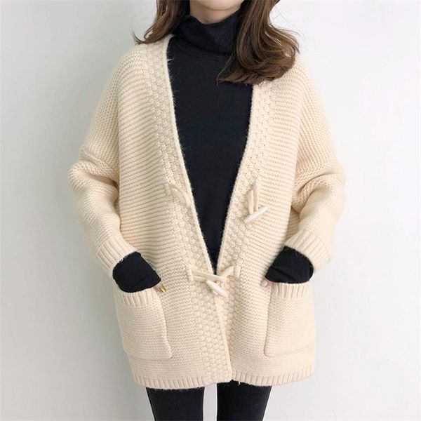 women's sweaters 2021 autumn and winter horn button sweater women cardigan loose coat, White;black
women's sweaters 2021 autumn and winter horn button sweater women cardigan loose coat, White;black