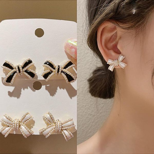 stud earrings for woman french pearl bow cute and playful girl temperament versatile oil dripping, Golden;silver
stud earrings for woman french pearl bow cute and playful girl temperament versatile oil dripping, Golden;silver