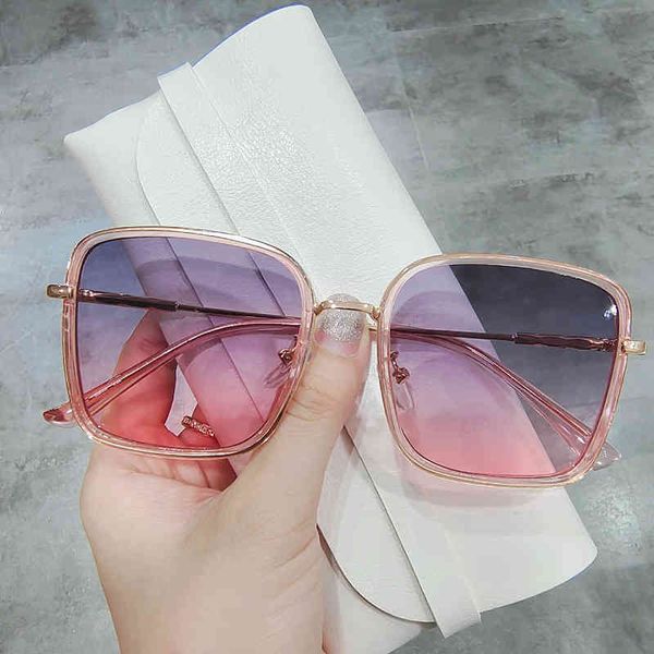 sunglasses 2022 women's korean version square women's net red fashion sunglasses sunshade and anti ultraviolet, White;black
sunglasses 2022 women's korean version square women's net red fashion sunglasses sunshade and anti ultraviolet, White;black