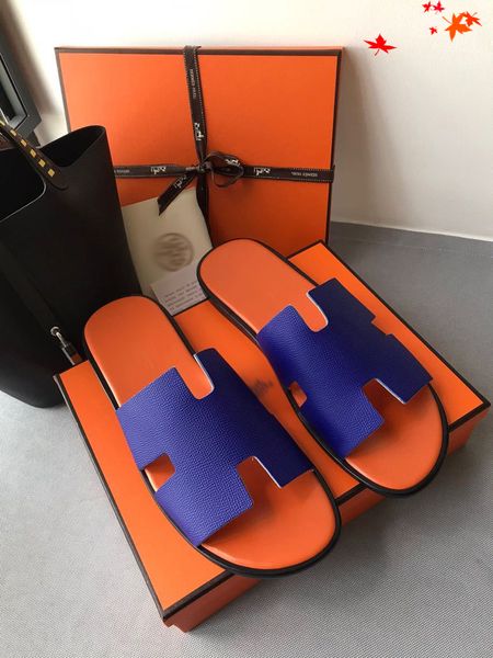 2021 luxuries designer men's slippers sandals men shoes slide summer fashion wide flat flip flops with box size 39-45 -l494, Black
2021 luxuries designer men's slippers sandals men shoes slide summer fashion wide flat flip flops with box size 39-45 -l494, Black
