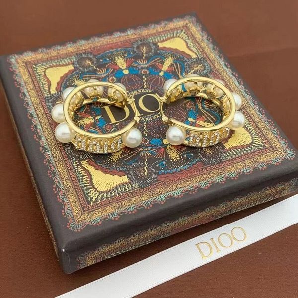 special offer 2021 luxury designer jewelry / 2021 new fashion ring pearl earrings net red same style earrings, Gray
special offer 2021 luxury designer jewelry / 2021 new fashion ring pearl earrings net red same style earrings, Gray