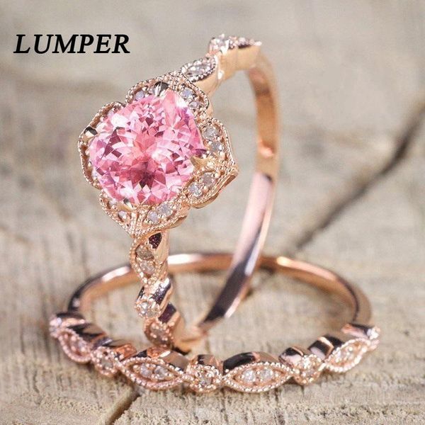 wedding rings lumper 2pcs square zircon set plated rose gold color elegant charm engagement ring jewelry for women anel feminino, Slivery;golden
wedding rings lumper 2pcs square zircon set plated rose gold color elegant charm engagement ring jewelry for women anel feminino, Slivery;golden