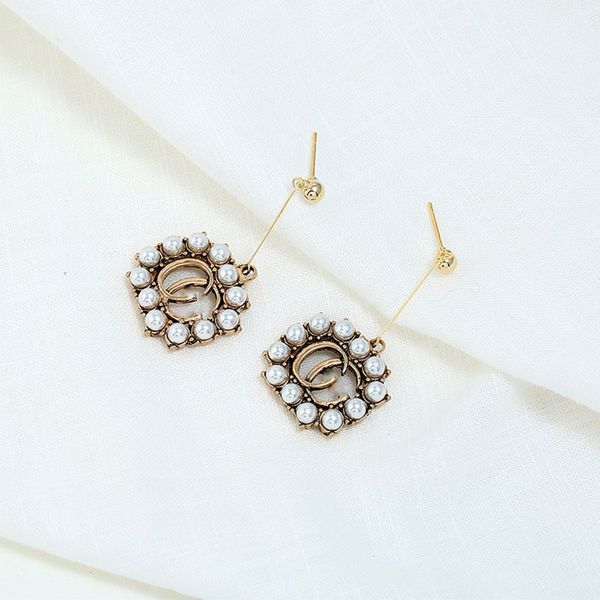 fashion personalized creativity letter earrings pearl circle earrings are versatile, Silver
fashion personalized creativity letter earrings pearl circle earrings are versatile, Silver