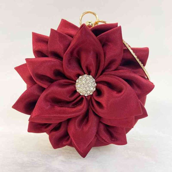 kailong flower dinner korean fashion silk hand round evening dress banquet bag
kailong flower dinner korean fashion silk hand round evening dress banquet bag