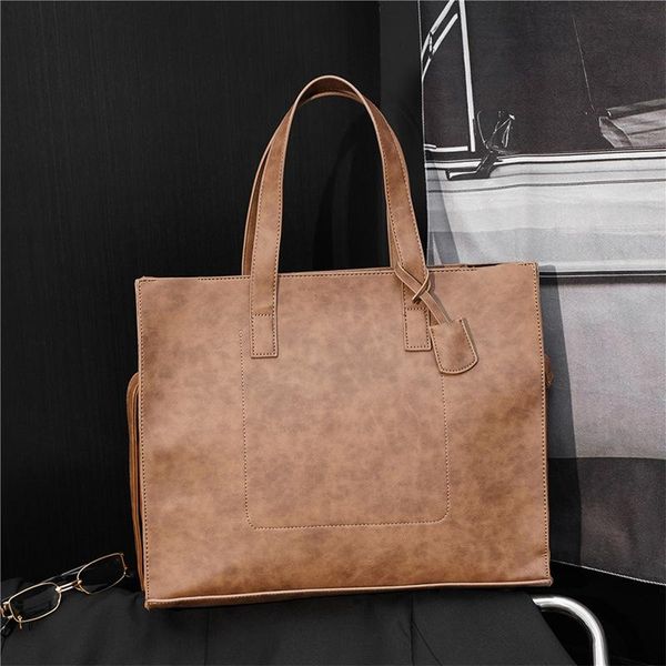 briefcases man business briefcase crazy horse leather handbag men office bags shoulder messenger casual men's bag tote
briefcases man business briefcase crazy horse leather handbag men office bags shoulder messenger casual men's bag tote