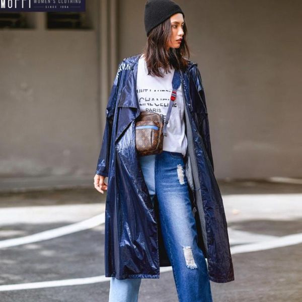 women's trench coats 2021 autumn fashion brand blue letters printed long-sleeve female long hooded windbreaker coat with belt wq371, Tan;black
women's trench coats 2021 autumn fashion brand blue letters printed long-sleeve female long hooded windbreaker coat with belt wq371, Tan;black