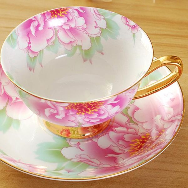 bone china coffee cup sets colorful flower ceramic tea cups and saucers british office teacup porcelain nice gift &
bone china coffee cup sets colorful flower ceramic tea cups and saucers british office teacup porcelain nice gift &