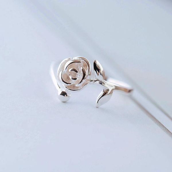 wedding rings minimalist female rose flower open ring classic 925 silver color engagement simple bride metal for women, Slivery;golden
wedding rings minimalist female rose flower open ring classic 925 silver color engagement simple bride metal for women, Slivery;golden