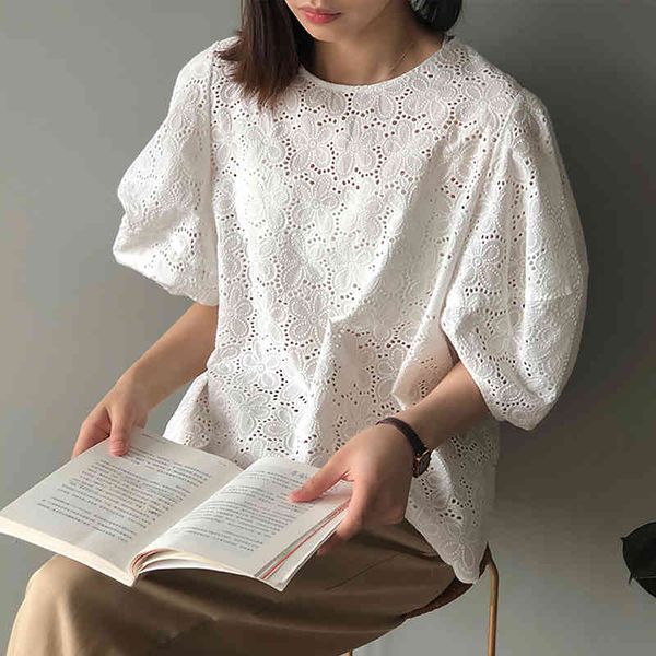 women's blouses & shirts lolita sweet embroidered hollow retro sleeve white shirt women cotton ah8i
women's blouses & shirts lolita sweet embroidered hollow retro sleeve white shirt women cotton ah8i