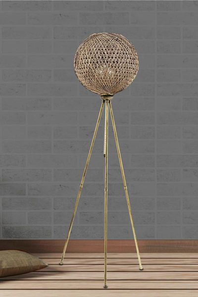 floor lamps nordic modern design lamps, golden and bla lights, luxurious style, working space in the living room 
floor lamps nordic modern design lamps, golden and bla lights, luxurious style, working space in the living room
