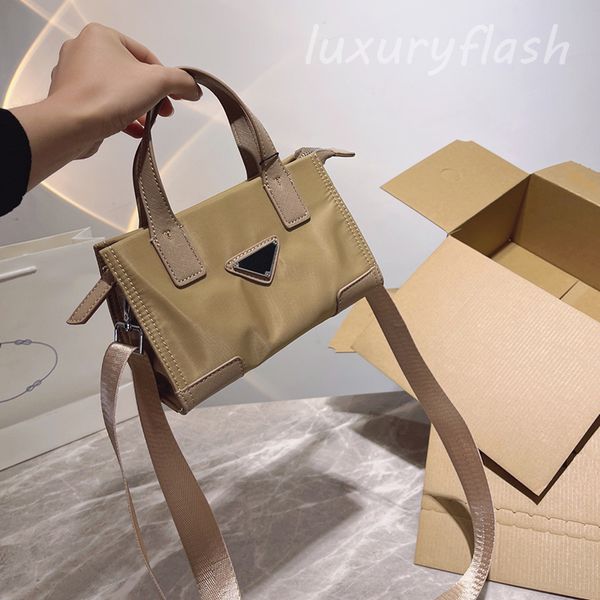 latest arrival designers mini handbags tote shoulder bag women luxurys fashion khaki small crossbody purses nylon forever classic style
latest arrival designers mini handbags tote shoulder bag women luxurys fashion khaki small crossbody purses nylon forever classic style