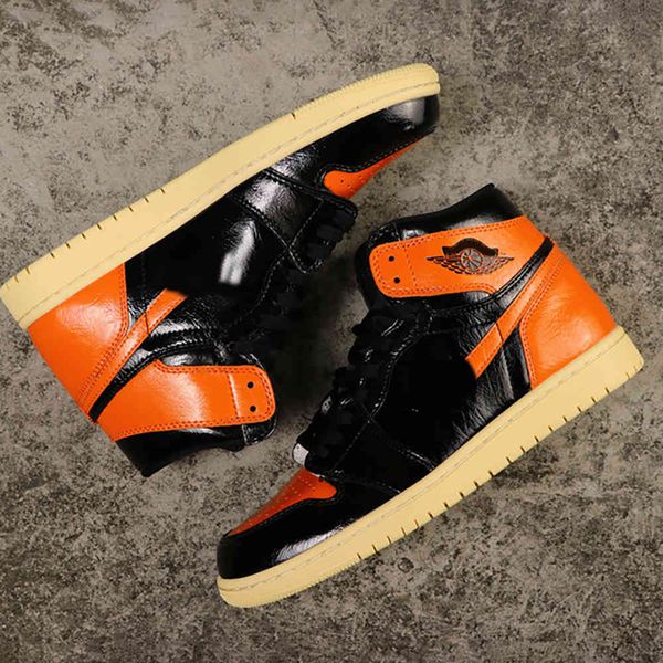 (boxed) men's jumpman 1 basketball shoes and women's broken buckle outdoor casual sports
(boxed) men's jumpman 1 basketball shoes and women's broken buckle outdoor casual sports