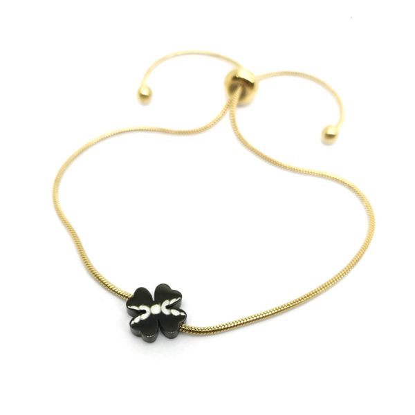 black clover simple stainless steel electroplating gold ing grass women's extension chain adjustable bracelet
black clover simple stainless steel electroplating gold ing grass women's extension chain adjustable bracelet