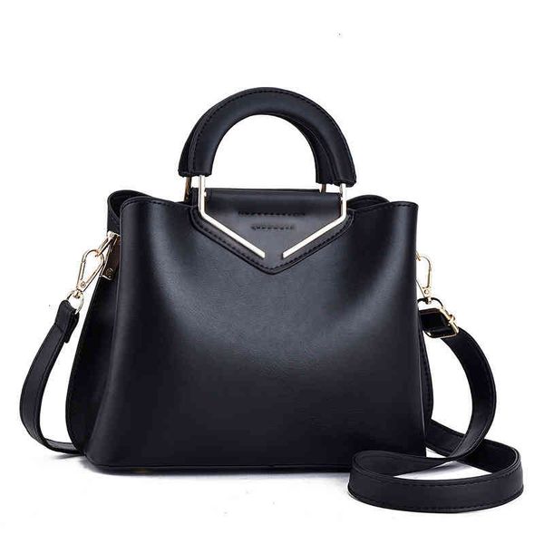 pu new middle-aged women's 2020 daifei handbag simple and versatile