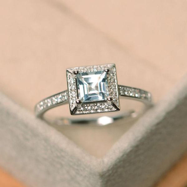 cluster rings european and american s925 silver zircon swiss blue ring inlaid square female to send girlfriend accessories jewelry, Golden;silver
cluster rings european and american s925 silver zircon swiss blue ring inlaid square female to send girlfriend accessories jewelry, Golden;silver