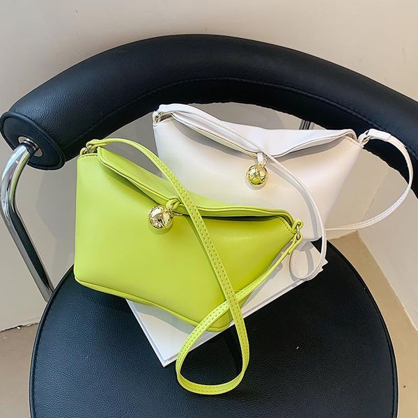 evening bags niche design bag women all-match 2021 fashion messenger shoulder underarm square dual-use width: 25cm
evening bags niche design bag women all-match 2021 fashion messenger shoulder underarm square dual-use width: 25cm
