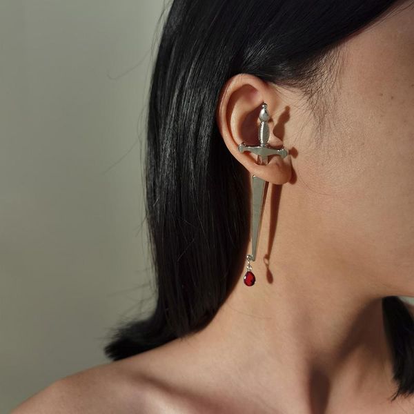 stud 1pc ins trendy personality sword earrings simple punk blood drop stone pendant for women girls fashion jewelry, Golden;silver
stud 1pc ins trendy personality sword earrings simple punk blood drop stone pendant for women girls fashion jewelry, Golden;silver