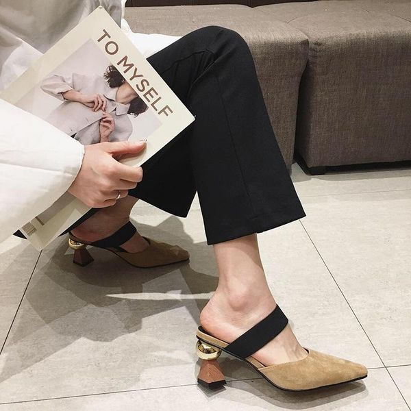slippers 2021 spring shoes women's with high heel, small square head and thick heel, Black
slippers 2021 spring shoes women's with high heel, small square head and thick heel, Black