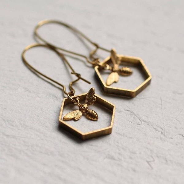 dangle & chandelier cute geometric hexagon bee pendant piercing earrings vintage insect animal drop earring for women kawaii fashion accesso, Silver
dangle & chandelier cute geometric hexagon bee pendant piercing earrings vintage insect animal drop earring for women kawaii fashion accesso, Silver