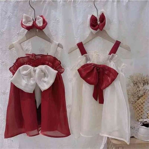 summer arrival girls fashion princess bow blouses kids korean design children clothes 210528, White;black
summer arrival girls fashion princess bow blouses kids korean design children clothes 210528, White;black