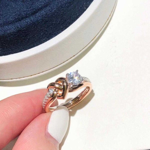 brand pure 925 sterling silver jewelry for women lock rings rose gold heart silver rings wedding jewelry party luxury rings, Slivery;golden
brand pure 925 sterling silver jewelry for women lock rings rose gold heart silver rings wedding jewelry party luxury rings, Slivery;golden