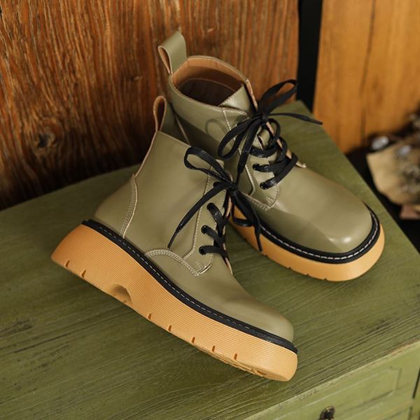 New Women Real Leather Ankle Boots Shoes Flat Heel Round Toe Cross Strap Fashion Winter Ladies Footwear Size 34-39, Black
New Women Real Leather Ankle Boots Shoes Flat Heel Round Toe Cross Strap Fashion Winter Ladies Footwear Size 34-39, Black