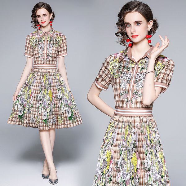 vintage plaid floral midi button shirt dress short sleeve 2022 summer runway ladies casual office pleated designer dresses lapel neck elegan, Black;gray
vintage plaid floral midi button shirt dress short sleeve 2022 summer runway ladies casual office pleated designer dresses lapel neck elegan, Black;gray