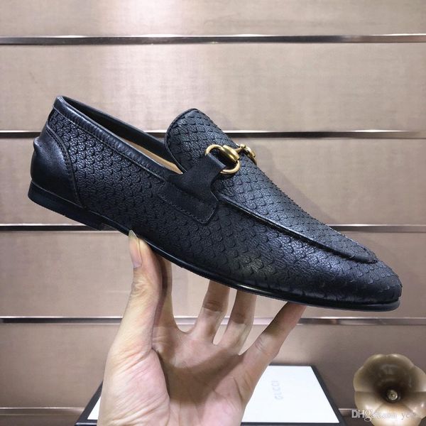 mm new men dress shoes shadow patent leather luxury fashion groom wedding shoes men designer italian style oxford shoes big size 45 x2, Black 
mm new men dress shoes shadow patent leather luxury fashion groom wedding shoes men designer italian style oxford shoes big size 45 x2, Black