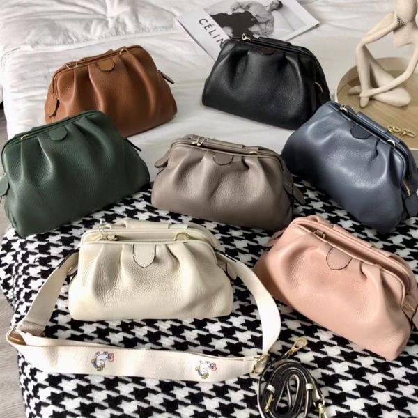 evening bags fashion genuine leather women shoulder bag cross body messenger purses and handbags luxury1
evening bags fashion genuine leather women shoulder bag cross body messenger purses and handbags luxury1