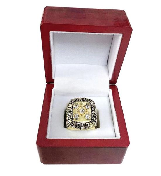 1987 los angelesbasketball la kers acham/ship pion ring fan collection, Golden;silver
1987 los angelesbasketball la kers acham/ship pion ring fan collection, Golden;silver