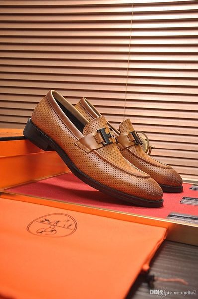 l1 elegant italy shoes luxury brands business men oxford shoes suit patent leather men's dress shoe 21ss sapato oxfords masculino 33, Black
l1 elegant italy shoes luxury brands business men oxford shoes suit patent leather men's dress shoe 21ss sapato oxfords masculino 33, Black