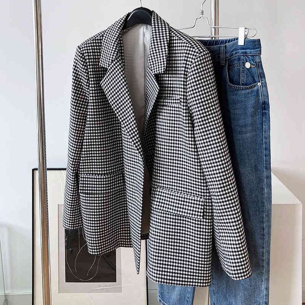 women's suits & blazers 2021 korean black plaid oversized blazer female spring long lady of office jacket, White;black
women's suits & blazers 2021 korean black plaid oversized blazer female spring long lady of office jacket, White;black