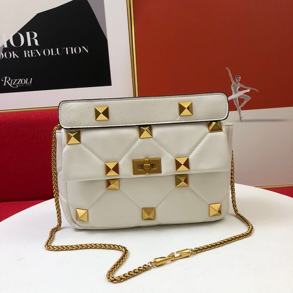 2021 latest designers women roman stud shoulder bag nappa leather white black medium lady handbags lambskin party dress bags with box
2021 latest designers women roman stud shoulder bag nappa leather white black medium lady handbags lambskin party dress bags with box