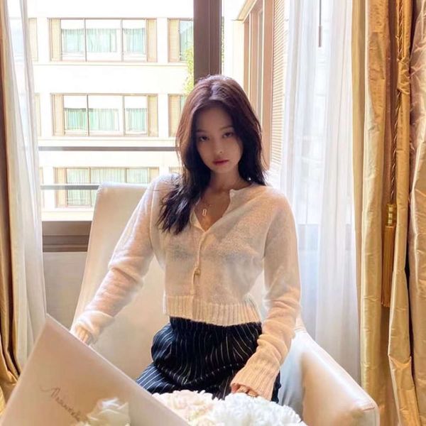 autumn jenny jinzhini lazy style mohair thin short knitted cardigan women's, Black;brown
autumn jenny jinzhini lazy style mohair thin short knitted cardigan women's, Black;brown