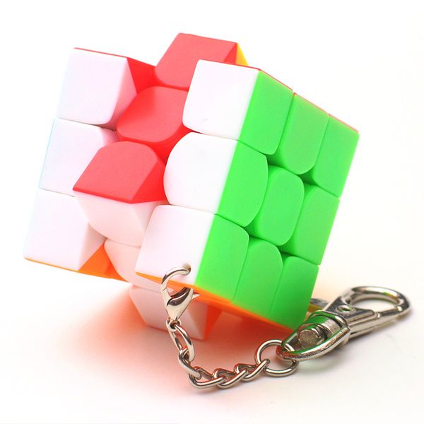 moyu mofangjiaoshi 3cm 3.5cm 4.5cm mini 3x3x3 magic cube keychain professional educational toys key ring cubo magico puzzle
moyu mofangjiaoshi 3cm 3.5cm 4.5cm mini 3x3x3 magic cube keychain professional educational toys key ring cubo magico puzzle