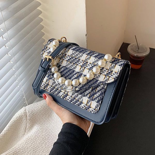 evening bags retro fashion ladies luxury shoulder woolen cloth plaid trend pearl handbag all-match elegant messenger bag women banquet
evening bags retro fashion ladies luxury shoulder woolen cloth plaid trend pearl handbag all-match elegant messenger bag women banquet