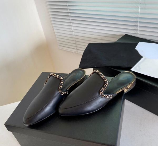 spring and autumn wind muller women's tow sandals leather flat shallow mouth fashion chain low heel baotou cool belt box, Black
spring and autumn wind muller women's tow sandals leather flat shallow mouth fashion chain low heel baotou cool belt box, Black