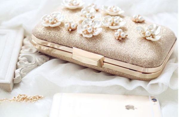 golden flowers evening clutch bag women bags wedding shiny handbags bridal metal bow clutches bag chain shoulder bag
golden flowers evening clutch bag women bags wedding shiny handbags bridal metal bow clutches bag chain shoulder bag