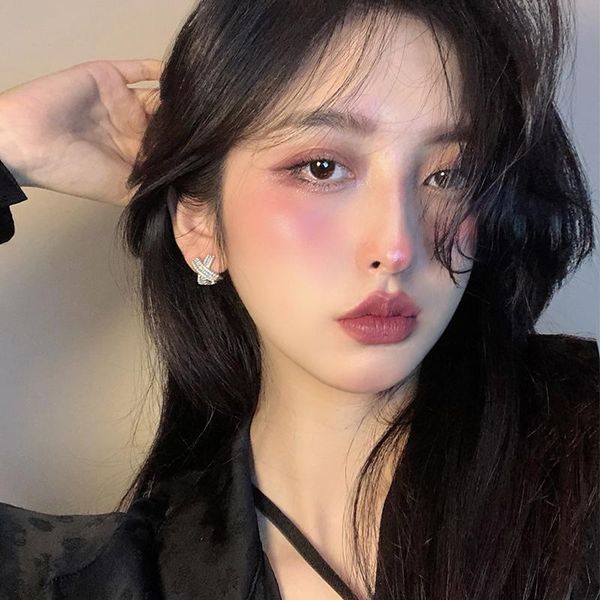 hoop & huggie cross delicate 2021 nian style light luxury high grade sense simple elegant design earrings female, Golden;silver
hoop & huggie cross delicate 2021 nian style light luxury high grade sense simple elegant design earrings female, Golden;silver