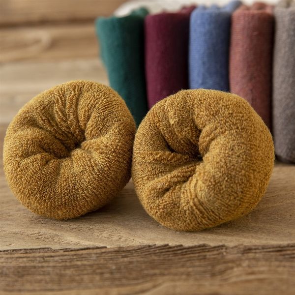FjT 55g warm cotton wool autumn and winter men's terry fleece men's thickened warm plush cotton snow socks wool socks, Black
FjT 55g warm cotton wool autumn and winter men's terry fleece men's thickened warm plush cotton snow socks wool socks, Black