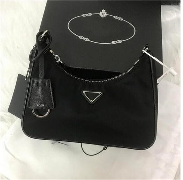 shoulder bags fashion parachute nylon tote luxury designer moon shaped middle bag women's crossbody handbag
shoulder bags fashion parachute nylon tote luxury designer moon shaped middle bag women's crossbody handbag