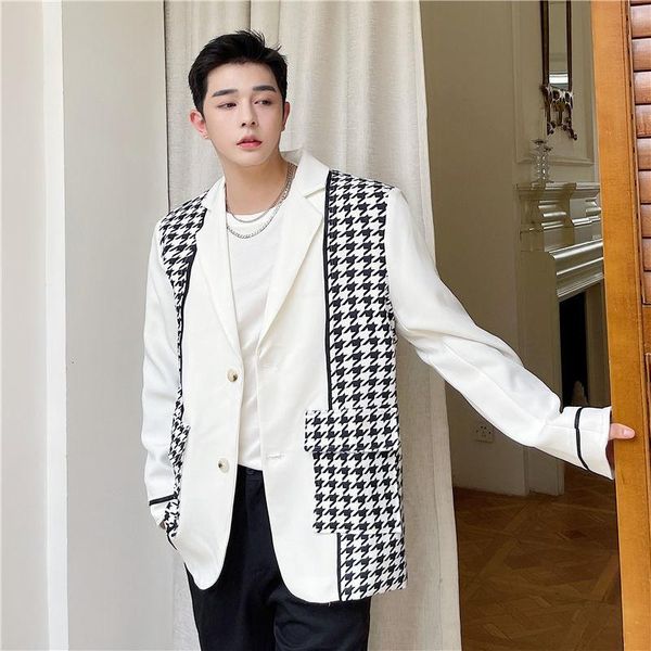 men's suits & blazers wear tide koean casual suit coat 2021 autumn vintage chic plaid loose simple long sleeve for male, White;black
men's suits & blazers wear tide koean casual suit coat 2021 autumn vintage chic plaid loose simple long sleeve for male, White;black