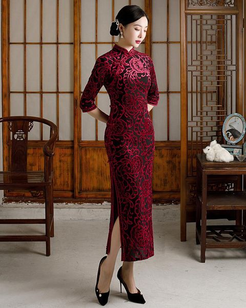 ethnic clothing autumn winter women seven points sleeve lace trim long qipao elegant orientale mandarin collar velour cheongsam oversize 4xl, Red
ethnic clothing autumn winter women seven points sleeve lace trim long qipao elegant orientale mandarin collar velour cheongsam oversize 4xl, Red