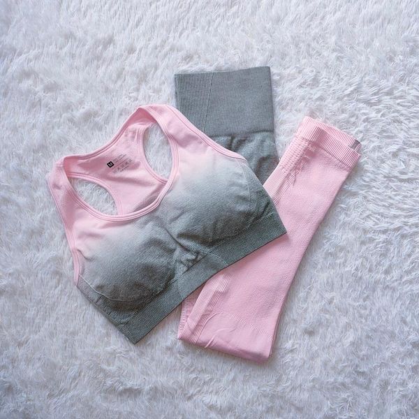 yoga outfit women's sportswear seamless set gym clothing shockproof gathered running bra high waist fitness breathable soft legging
yoga outfit women's sportswear seamless set gym clothing shockproof gathered running bra high waist fitness breathable soft legging