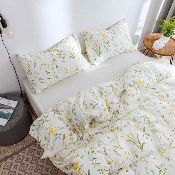 bedding sets green floral duvet cover vintage flower printed,soft 100% cotton set,1duvet cover,1/2pillowcases (simple style)
bedding sets green floral duvet cover vintage flower printed,soft 100% cotton set,1duvet cover,1/2pillowcases (simple style)